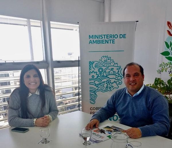 Reunión entre Francisco Recoulat y la Ministra Daniela Vilar para abordar el Proyecto Técnico
